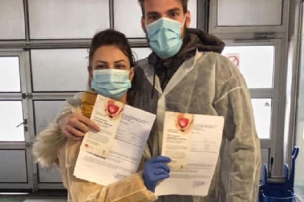 DOBRO POGLEDAJTE OVO DVOJE LJUDI! Aleksandar je nedavno kačio slike iz bolnice zbog korone, a sad se ponovo oglasio