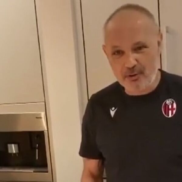 PRVO OBRAĆANJE MIHAJLOVIĆA OD KAD JE IZBILA PANDEMIJA: Srpski trener se javio iz kućne samoizolacije!