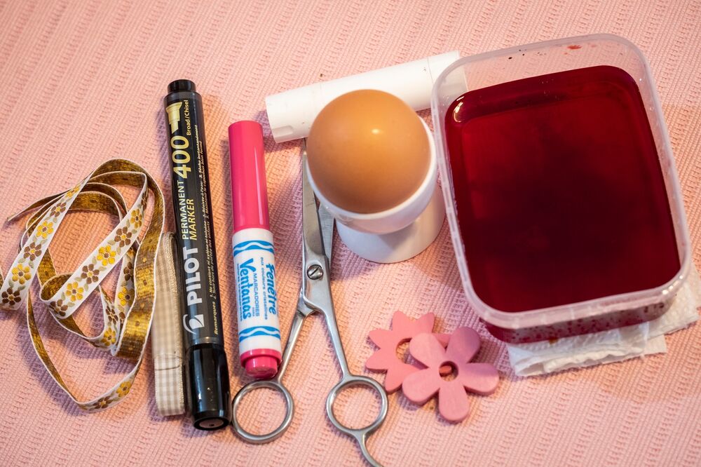 Farbanje jaja, Uskrs