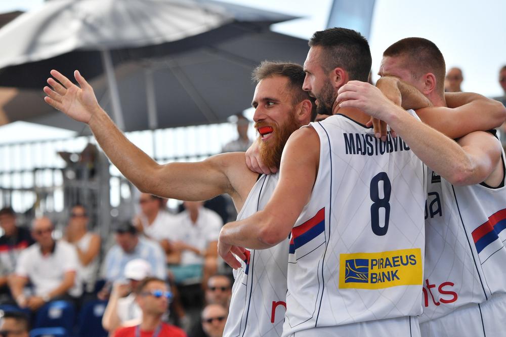 NEĆE NAPASTI OLIMPIJSKO ZLATO SA SRBIJOM: Jedan od najboljih basketaša otišao u penziju! Telo reklo da je kraj