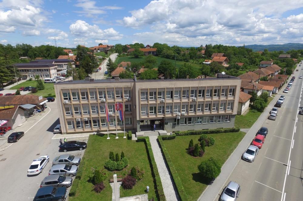 SVI PRIČAJU O OVOJ OPŠTINI U SRBIJI! Nema ko nije prošao tuda, a od korone ni traga!