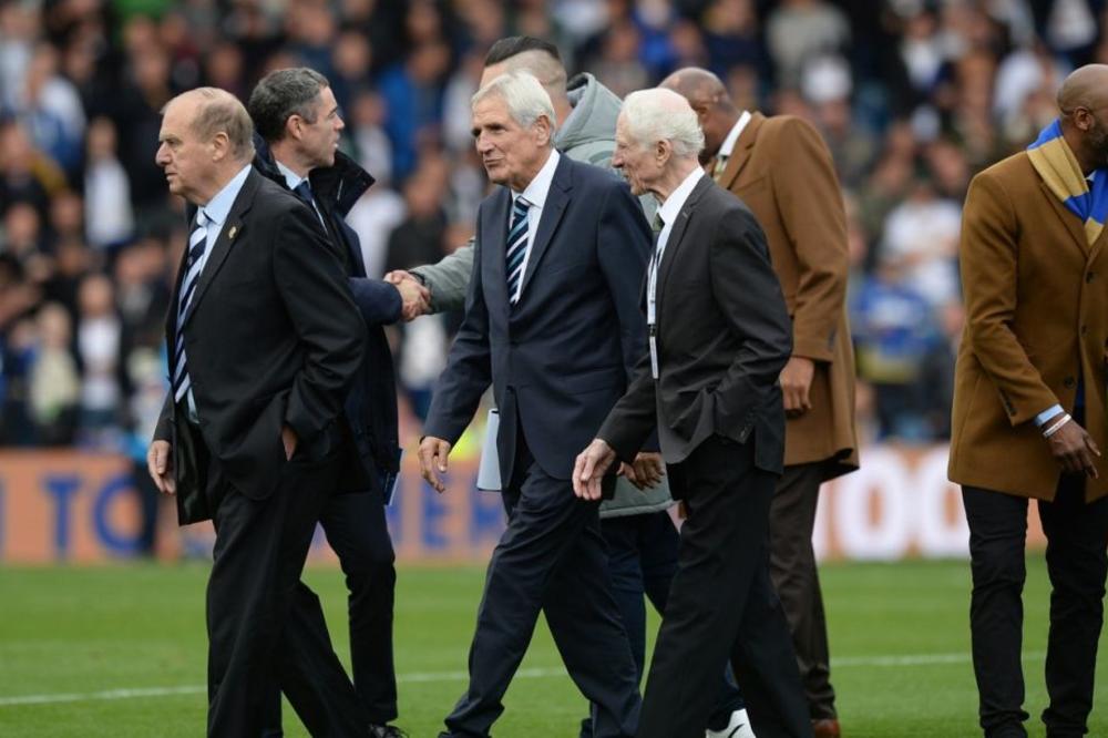 UMRLA JOŠ JEDNA FUDBALSKA LEGENDA OD KORONAVIRUSA: Cela Engleska je u suzama! Otišao je šampion sveta!