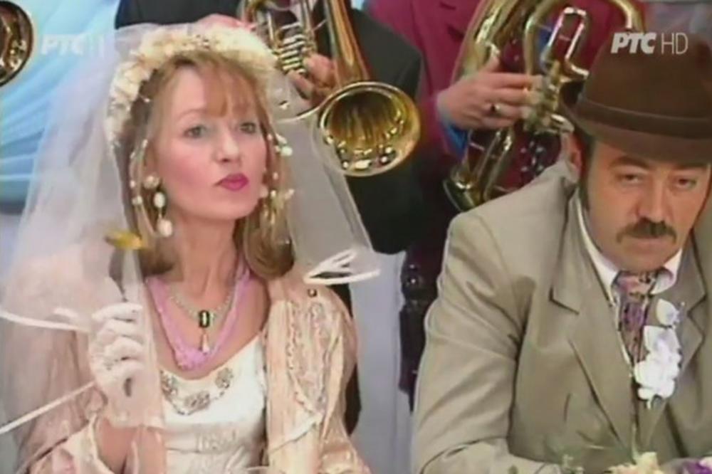 ZAVOLELI SMO JE KAO VESELO ĐOŠINO ŽENČE, A NIKO NE ZNA DA U SRCU NOSI TUGU: Jelena je obeležena velikom tragedijom!