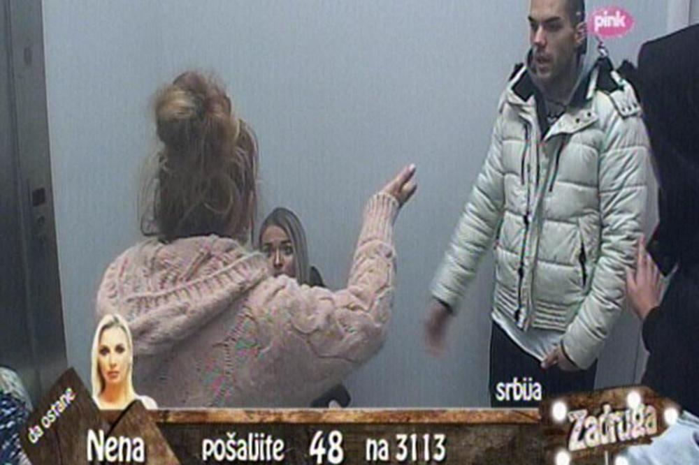 OVE MAJKE SU ŠAMARALE I VREĐALE SVOJE ĆERKE PRED CELOM SRBIJOM! Anabela je jedina tukla na Sveti dan! (VIDEO)