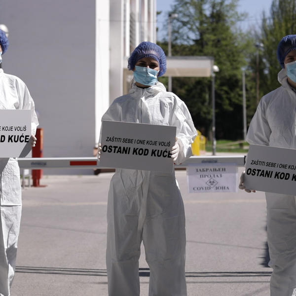 APEL MEDICINSKIH RADNIKA IZ KOVID BOLNICE U PANČEVU: Ostanite kod kuće zbog nas! (VIDEO)