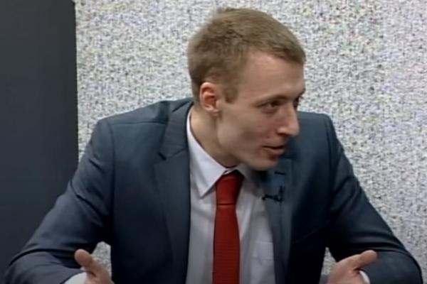 EKSKLUZIVAN VASKRŠNJI INTERVJU SA ŠEŠELJEVIM SINOM! Pričao o sukobima sa ocem i kako su praznici izgledali u Hagu!