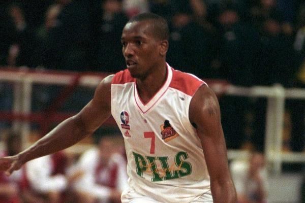 DVOJE MOJIH NAJBOLJIH PRIJATELJA IZ BEOGRADA SU POGINULI: Amerikanac pamti Srbiju po njima, ali i svojim devojkama!