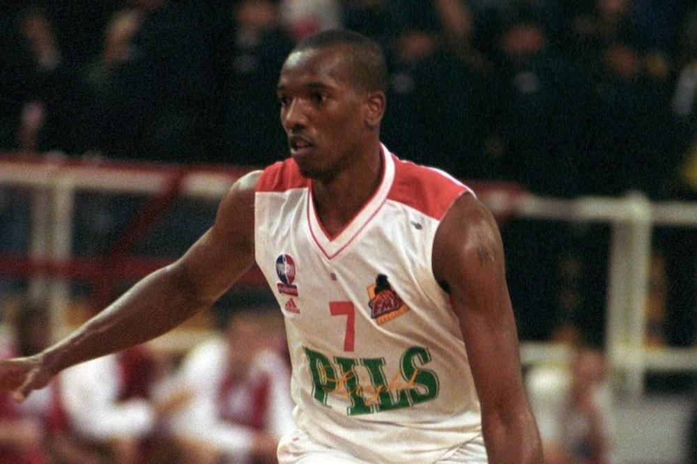 DVOJE MOJIH NAJBOLJIH PRIJATELJA IZ BEOGRADA SU POGINULI: Amerikanac pamti Srbiju po njima, ali i svojim devojkama!