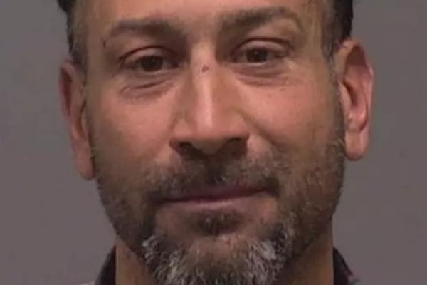 OVAJ ČOVEK JE PROVALIO U ZATVORENU PRODAVNICU: Policajci bili u šoku kada su videli šta je uradio unutra! (VIDEO)