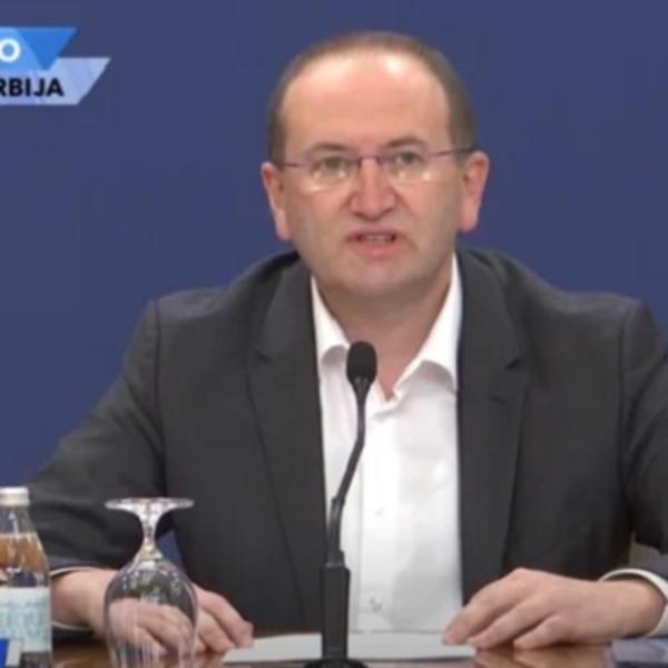 ZORAN GOJKOVIĆ: Novinari od sutra ponovo na konferenciji, ali ne svi odjednom! Moraće da se poštuje ovo pravilo!