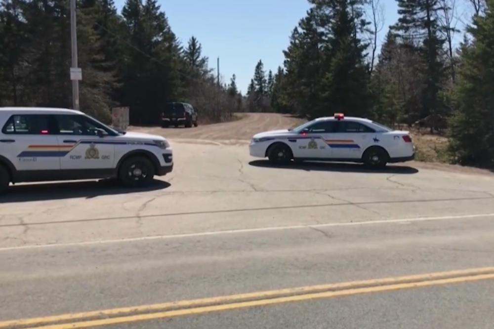 MRTAV JE MUŠKARAC KOJI SE ŠETAO S PIŠTOLJEM: Potvrdila policija Toronta!