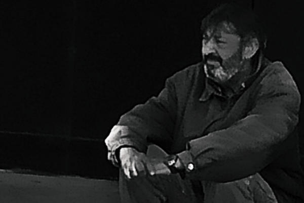 Nakon samo dva dana iz Knez Mihailove uklonjena foto izložba Jugoslava Nikolića o beskućnicima