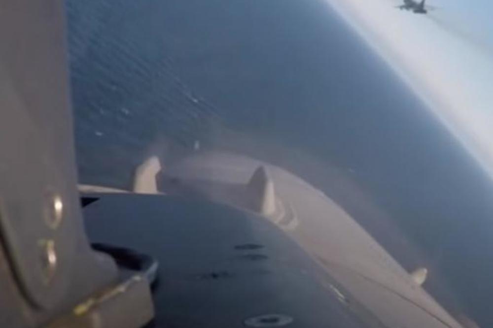 DRAMA IZNAD BALTIKA! Ruski borbeni avioni leteli iznad američkog razarača, a onda se pojavio F-16! (VIDEO)