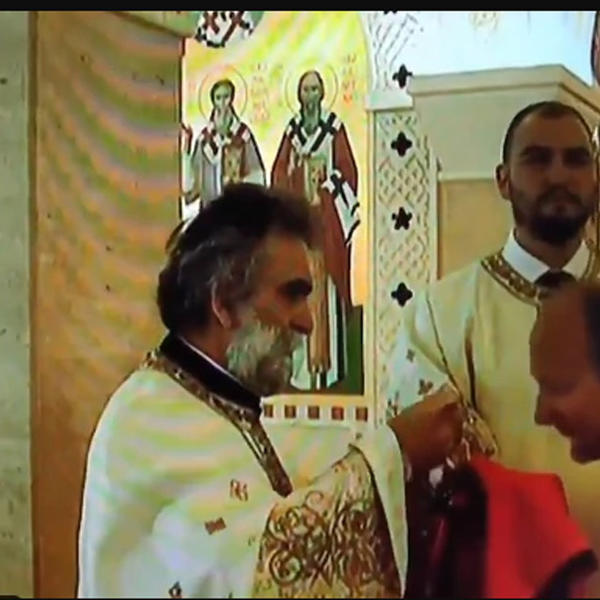 MOGLO JE DA SE IZBEGNE DA SU POŠTOVALI POLICIJSKI ČAS: Zaražene još dve osobe koje su služile liturgiju u Hramu!