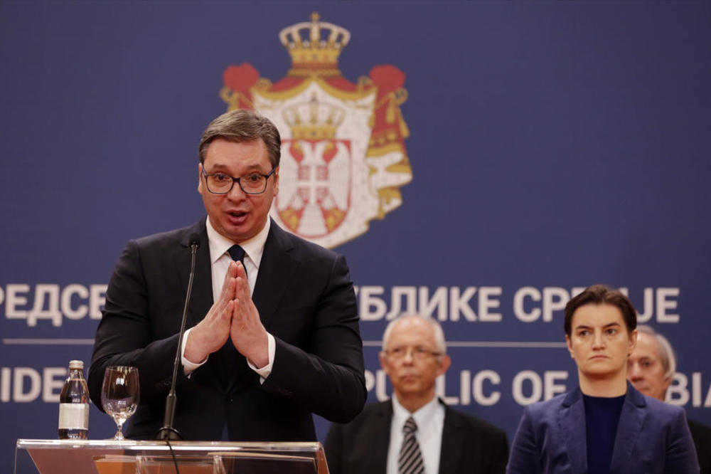 VAŽNE ODLUKE! Vučić se sutra sastaje sa članovima kriznih štabova