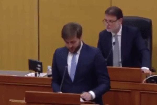 SNIMLJEN TRENUTAK ZEMLJOTRESA U SABORU: Jutros pogodio Zagreb i uopšte nije bio naivan! (VIDEO)