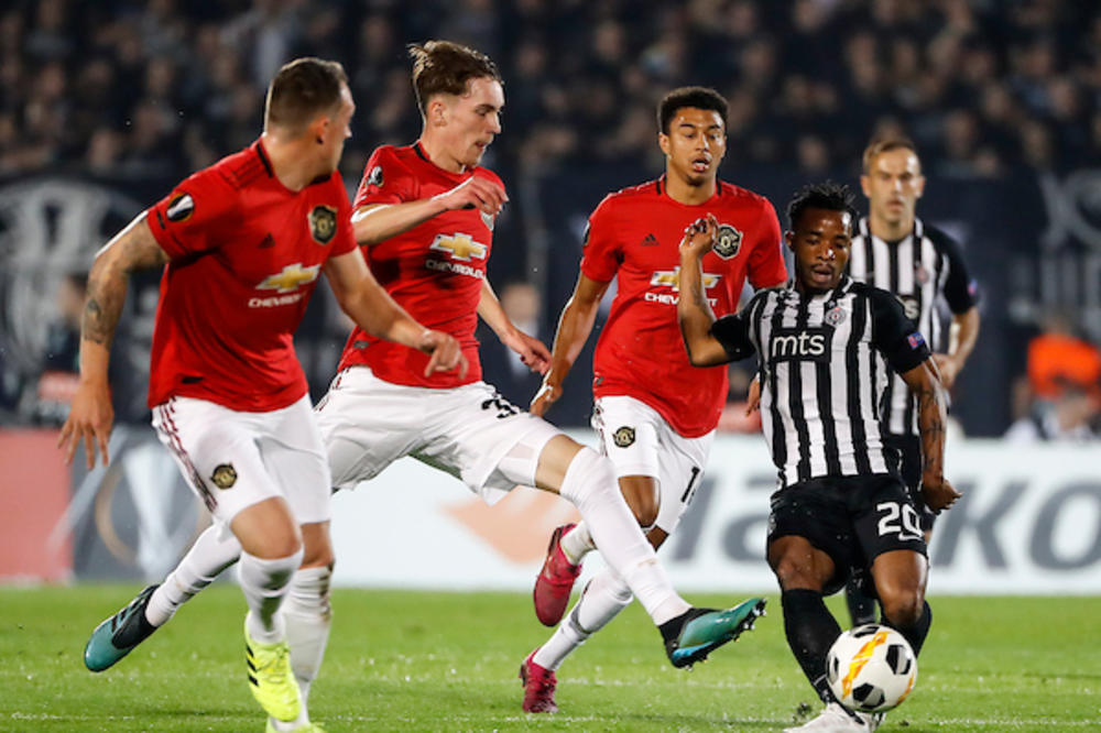 SMEJALI SMO MU SE U SVLAČIONICI: Suma konačno progovorio o momentu kada je napravio budalu od Megvajera!