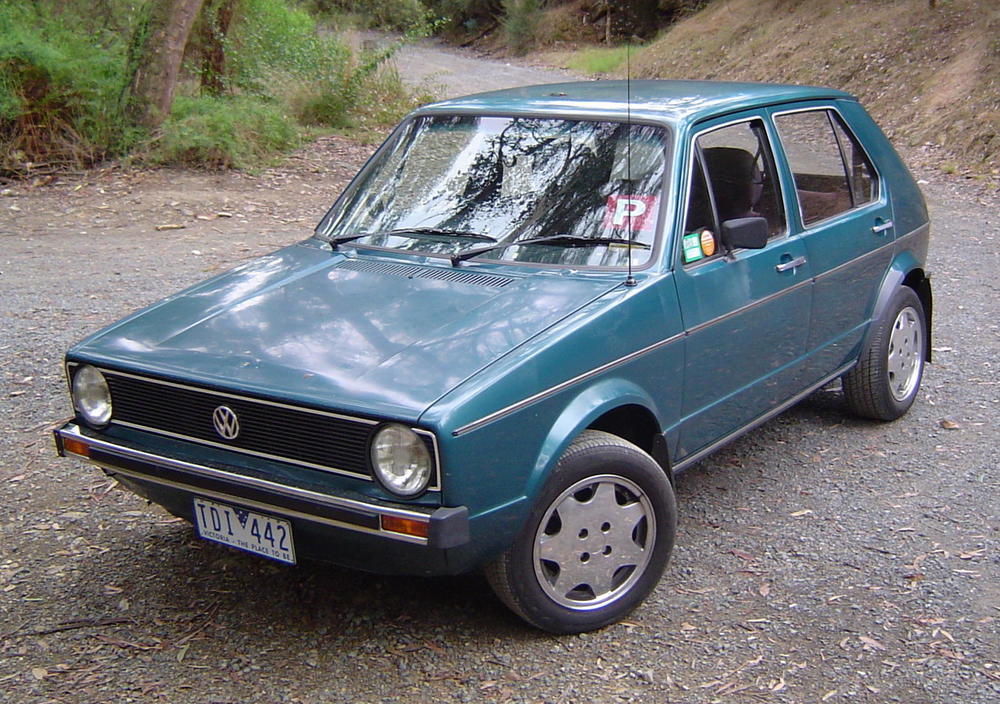 Volkswagen Golf 1