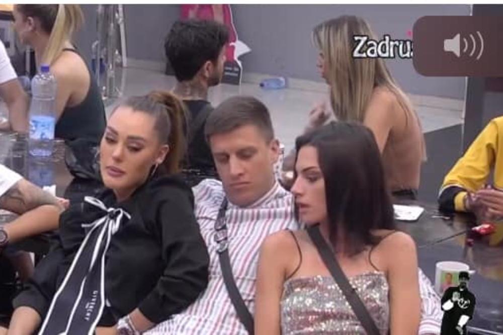 PONOVIO PRIČU KAO SA SUBOTIĆKOM? NOVA TROJKA U ZADRUZI! Pored Ane, David grli i Taru Simov! (FOTO)