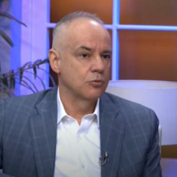 JA SAM BLIŽI STAVU LEKARA U KRIZNOM ŠTABU NEGO DRUGIMA: Gradonačelnik BG izneo svoj stav o Novoj godini!