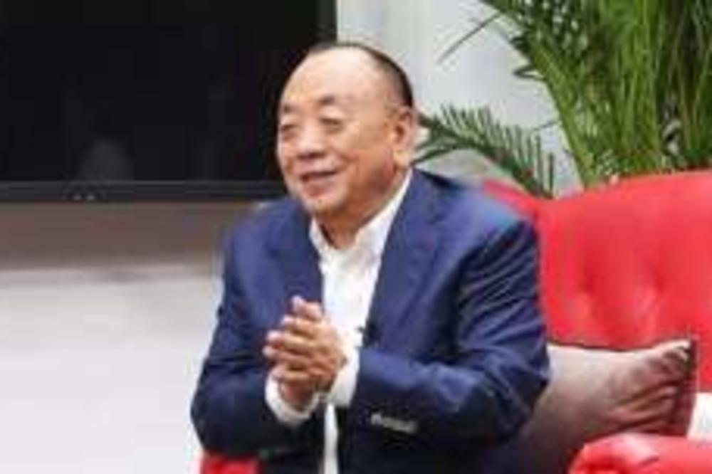 OVAJ ČOVEK JE NAJVEĆI PROFITER U PANDEMIJI KORONAVIRUSA: Dnevno je bogatiji za 37,7 miliona dolara, evo zašto!