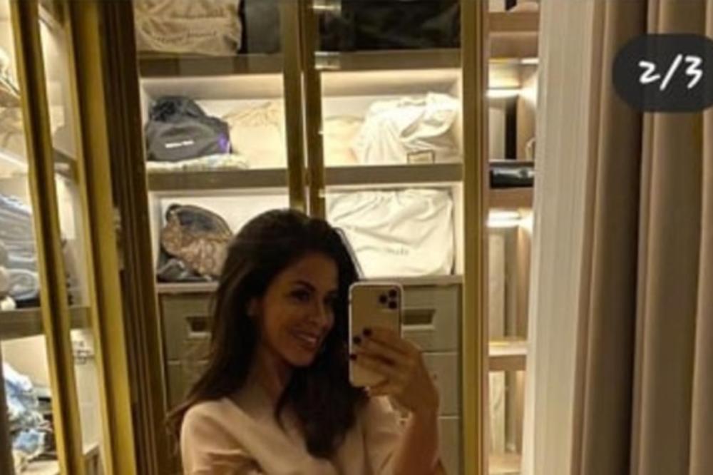 ANA SEVIĆ POKAZALA KAKO IZGLEDA DEO STANA OD 300.000 EVRA! Garderober pevačice veći od nečijeg stana!
