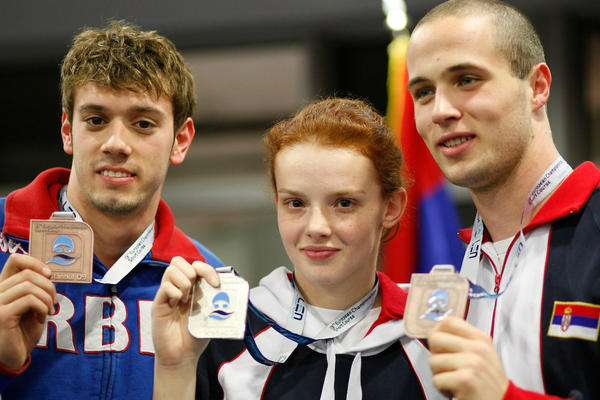 SRPSKI SPORTISTA BESAN: Rekreativci mogu u teretane, a mi ne smemo da treniramo?