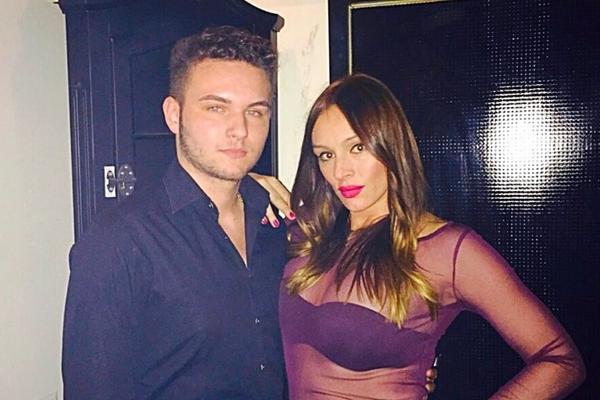 PROMENIO JE MIŠLJENJE O ANABELI! BIVŠI SARADNIK O PEVAČICI: Bolje da nije ni ulazila, pravi cirkus od porodice!