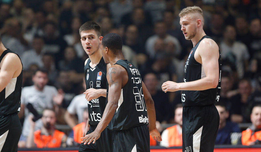 Džok Lendejl, Vanja Marinković