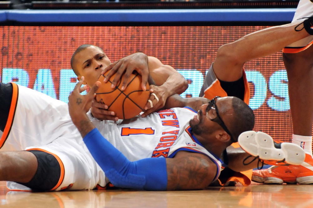 STRAVIČNA TRAGEDIJA NBA KOŠARKAŠA: I majka i brat mu preminuli od koronavirusa! Njegov bolni krik cepa srca!