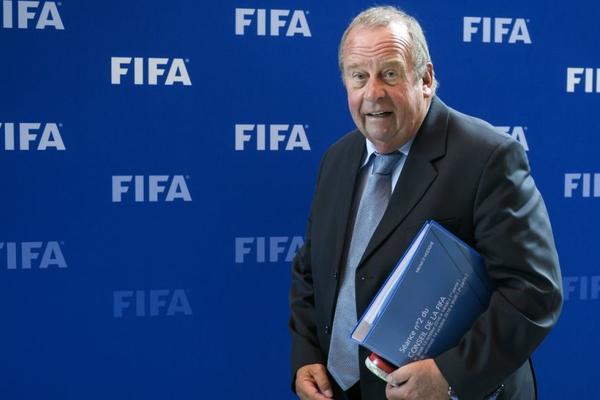 NIJE PITANJE NOVCA, NEGO ŽIVOTA I SMRTI: FIFA poslala jasnu poruku - Ne igrajte fudbal do septembra!