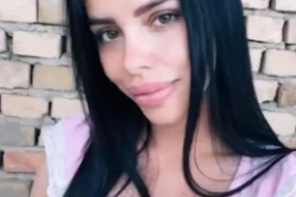 BOGDANA BLISTA U SEDMOM MESECU TRUDNOĆE, SVIMA SKRENULA PAŽNJU NA SEBE: Drugo stanje joj prija, malko se podgojila