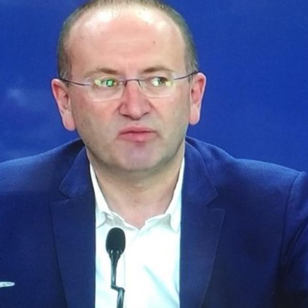 DR GOJKOVIĆ OTKRIO DA LI JE BILO NESLAGANJA OKO UVOĐENJA MERA ZA 1. MAJ: Ovo je prava istina!