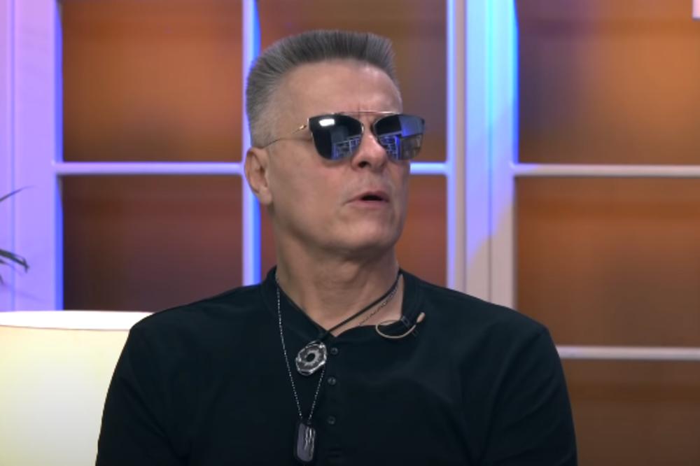 PRVA SLIKA ĐORĐA DAVIDA NAKON NESREĆE: U suknji sa štakama i jednom cipelom!