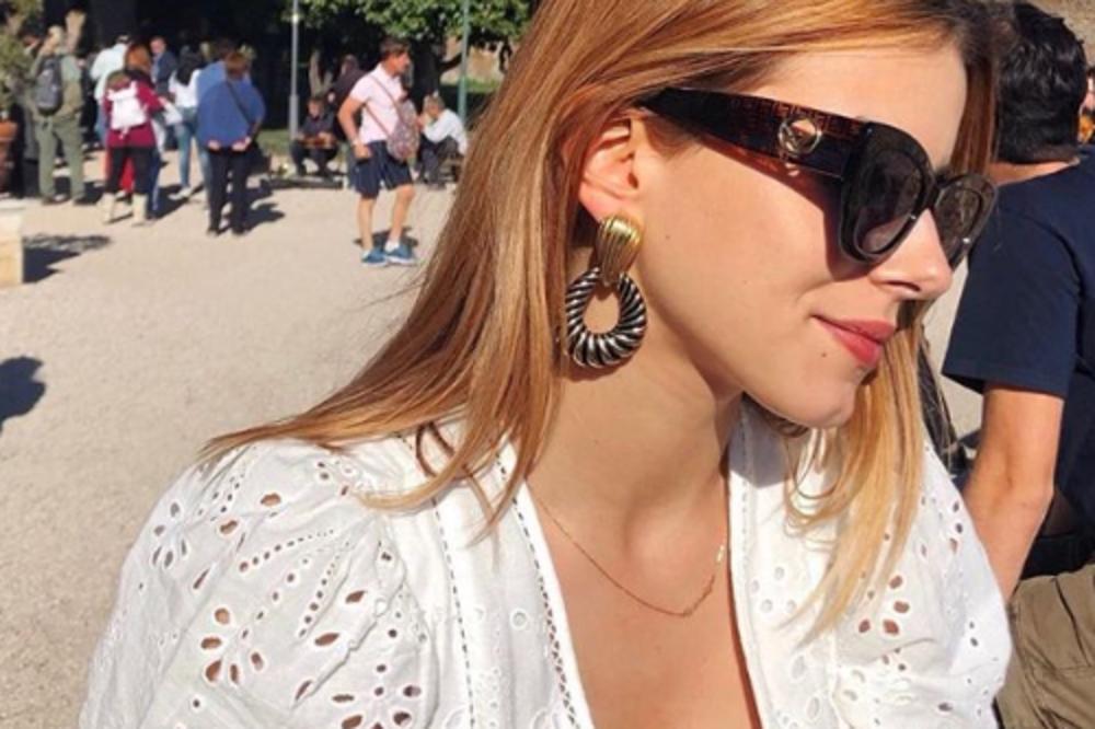 ZAPAZILI SMO JE PO VRELIM SCENAMA, ONDA SE UMALO UDALA ZA NAŠEG GLUMCA: Danas radi na dvoru i izgleda drugačije!