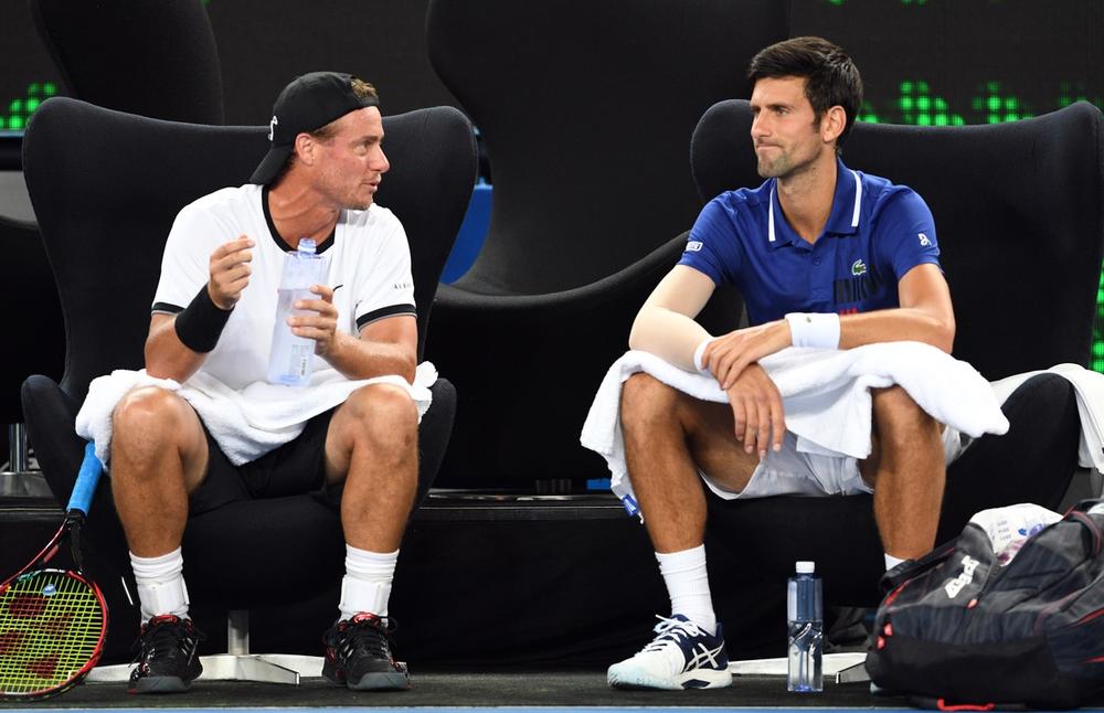 Lejton Hjuit i Novak Đoković