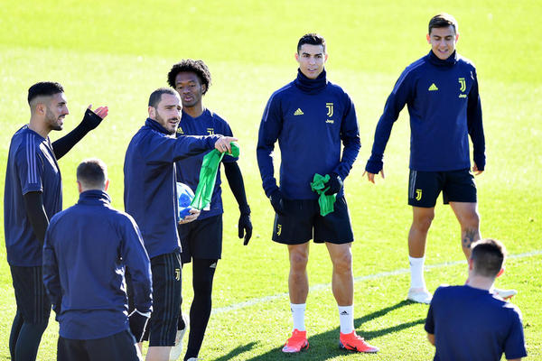 KO TO SMEŠTA PAULU DIBALI? Neki saigrač dotura lažne informacije, a sumnja je odmah pala zna se na koga!