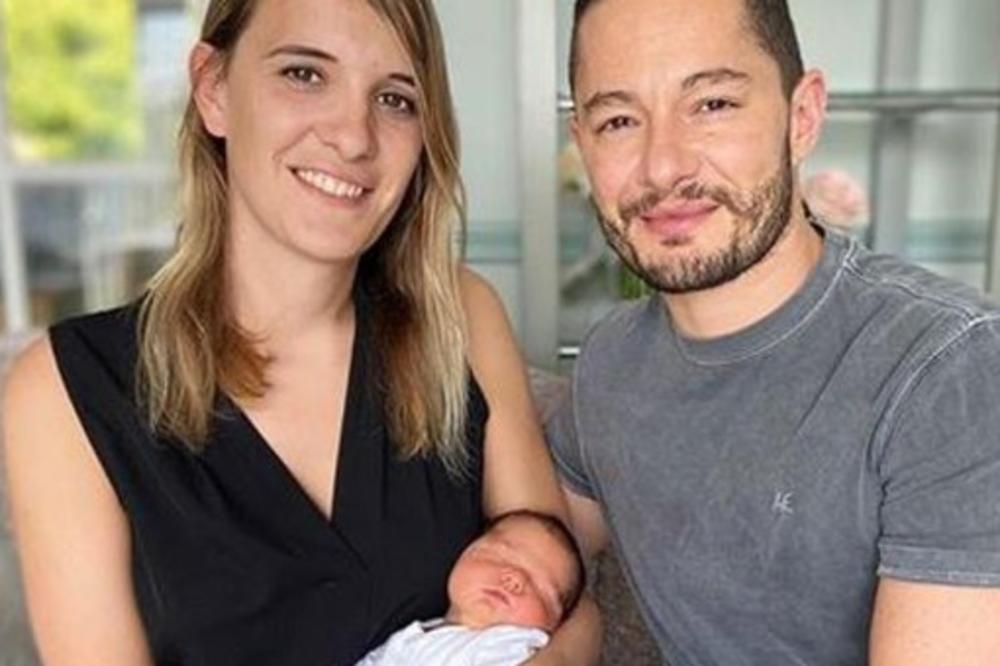 ON JE BIO ŽENA, A ONA MUŠKARAC: Sada su zajedno i dobiće dete na nesvakidašnji način! (FOTO)