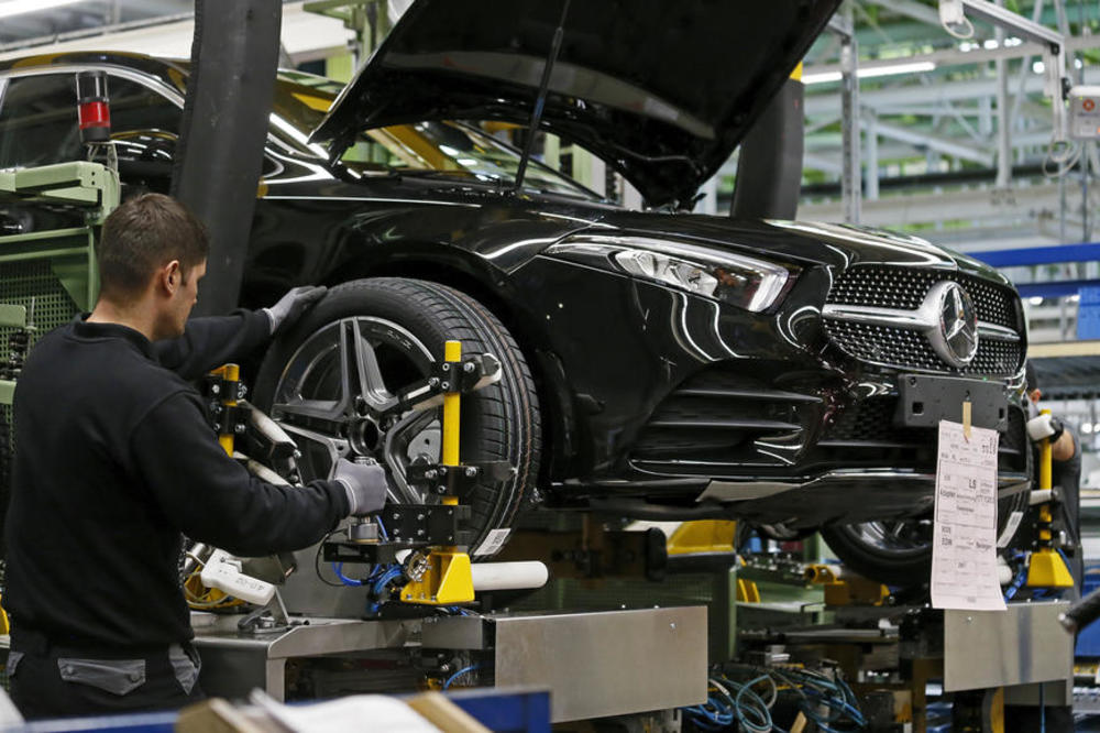 OTVORENA NEMAČKA FABRIKA U PRIBOJU: Proizvodnja delova za svetske auto - brendove otvara 400 radnih mesta