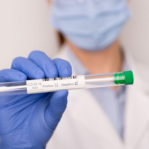 TESTIRANJE NA KORONAVIRUS MOĆI ĆE DA SE OBAVI OD KUĆE: Pacijenti neće morati da ustaju iz fotelje!