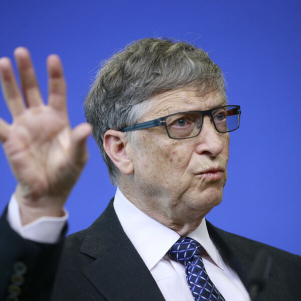 BIL GEJTS ZABRINUT, PANIČNO UPOZORIO SVET: "Postoji problem..."