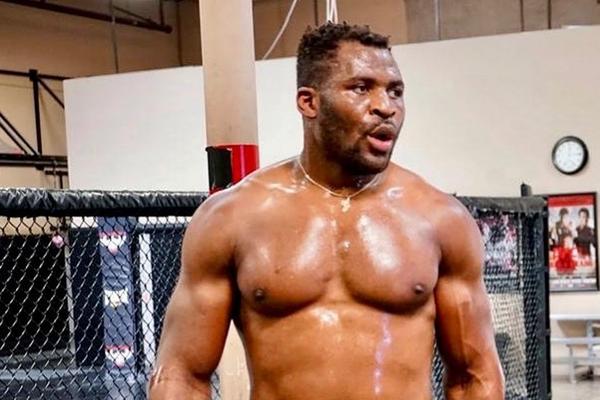 IZGLED NGANUA PRED UFC JE BRUTALAN, ALI IZGLED VARA: Prošao sam nenormalne pripreme, frustiran sam