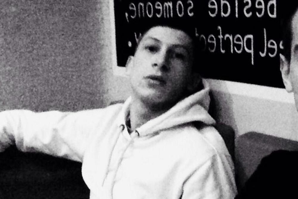 DANIJELA SU SINOĆ ROBIJAŠI TUKLI ŠTANGLAMA! U zatvoru je jer je UBIO DEČKA KAD MU JE ZABO NOŽ U SRCE