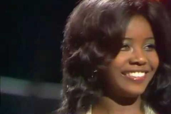 UMRLA ŽENA KOJA JE IMALA NAJVEĆI HIT 70-TIH: Nije korona, poznato je šta ju je ubilo