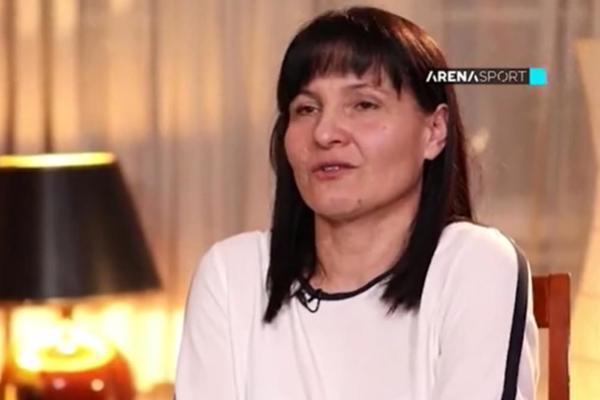 VIDEO JE KAKO MU SESTRA GUBI KOSU, ZNAO JE DA JE U BOLNICI: Majka Luke Jovića ispričala da i danas plače zbog njega