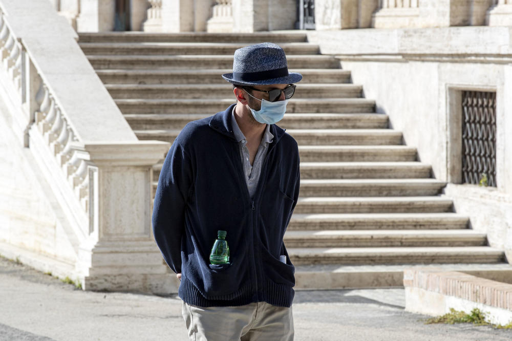 ITALIJA UKIDA KARANTIN: Državljani Velike Britanije slobodno mogu putovati ako ispunjavaju ova dva USLOVA