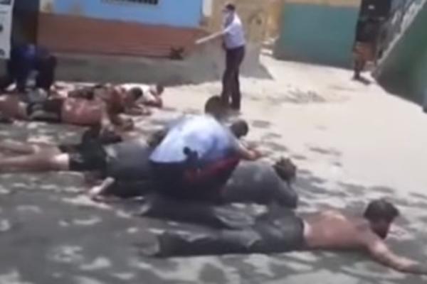 OBJAVLJEN SNIMAK POHAPŠENIH AMERIKANACA U VENECUELI: Tramp naredio da udare na Madura? (VIDEO)