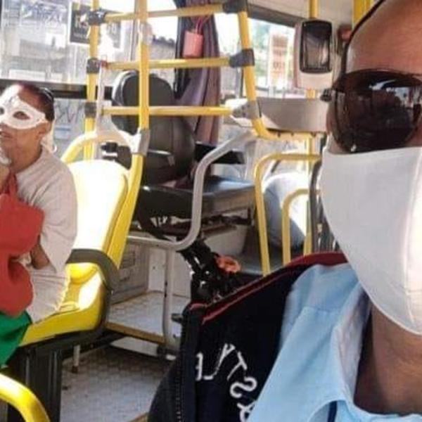 NOŠENJE MASKE NIJE NI BLIZU NEUGODNO KAO STAVLJANJE KOMADA PLASTIKE U DISAJNE PUTEVE: Bolje poslušajte ovog čoveka!