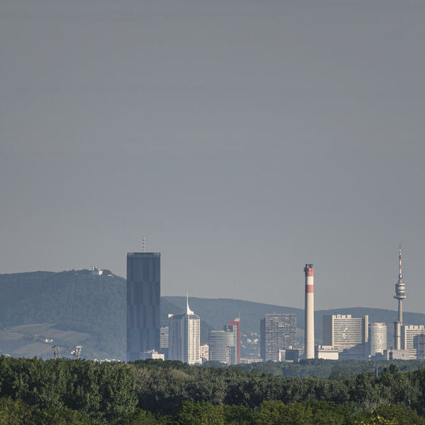 NOVI HOROR U AUSTRIJI: Pozliće vam kada čujete koliko ljudi se u poslednja 24 sata zarazilo KORONOM!