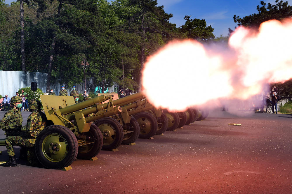 SRPSKA VOJSKA PUCALA IZ TOPOVA! Ovo je RAZLOG